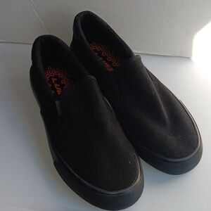 LUGZ CANVAS BLACK SLIP-ON SHOES SIZE 9.5